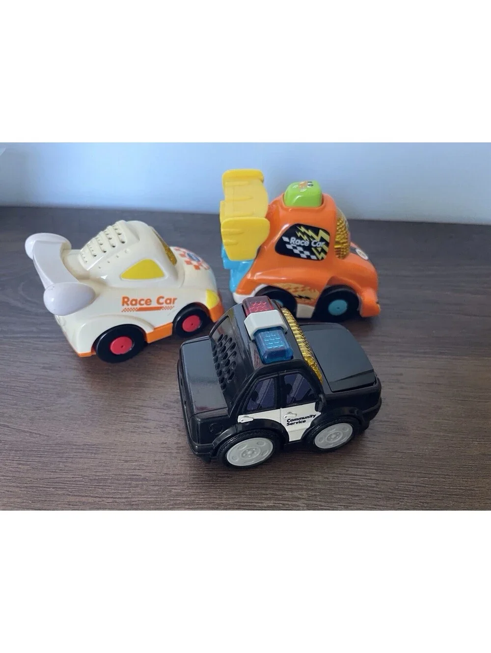 Vtech Go! Go! Smart Wheels Battery Operated Vehicles Lot of 3 Race Car Police